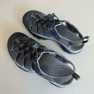 Keen | Shoes | Keen Newport Sandals M 85 W | Poshmark display picture 3